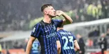 Inter-Fiorentina 3-0: Calhanoglu e Sucic lanciano i nerazzurri al terzo posto