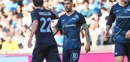 Napoli-Lazio, rigore sbagliato dai biancocelesti e mancato rosso a Lobotka: cos'&egrave; successo