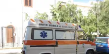 Auto travolge gruppo di ciclisti, una &egrave; morta