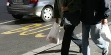 Non ha l'abbonamento, a 11 anni lasciato a piedi dal bus