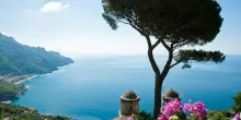 Turista americana 15enne abusata nell'hotel di Ravello
