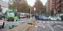 Morto un'automobilista ferito in incidente con un mezzo Amsa a Milano