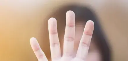 Va dai carabinieri e confessa: 'Se non mi arrestate ucciderò mia moglie'