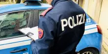 Abusi su un allievo della scuola di calcio, allenatore in manette