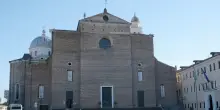 >>>ANSA/Zanardi: attesi in migliaia per funerali, don Marco 'lui patrimonio per tutti'