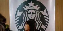 Starbucks cede il controllo della filiale cinese per 4 miliardi