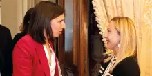 Accordo Pd-Fdi su violenza, Schlein posta foto con Meloni
