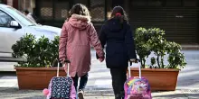 Censis, il 46,4% d&agrave; lo smartphone ai figli prima dei 10 anni