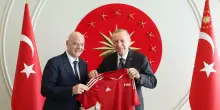 Erdogan vede il presidente della Fifa Infantino a Istanbul