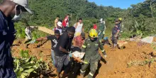 Sale a 22 il numero dei morti per uno smottamento in Colombia