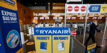 Dal 12 novembre la carta d'imbarco Ryanair sarà solo digitale