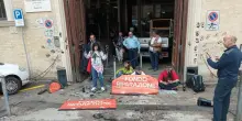 Imbrattarono il Tribunale di Ancona, cinque attivisti a processo
