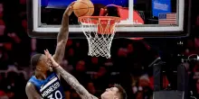 Playoff Nba: Minnesota supera Golden State, serie in parità 1-1