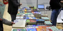 Libri, la crescita numero copie vendute si è fermata negli ultimi 4 anni