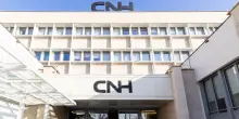 Cnh, nel 2025 ricavi consolidati in calo del 9% e utile dimezzato