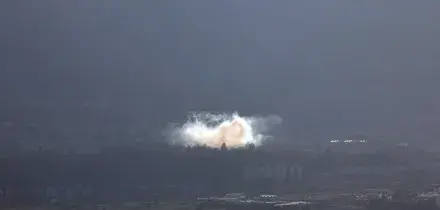 Media Libano, 'colpiti edificio a Baalbek e hotel a Beirut, numerosi morti'