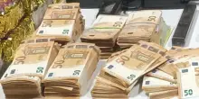 Scoperta banca-fantasma, movimentati 100 milioni l'anno tra droga e merci