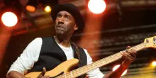 Marcus Miller sul palco a Udine per il tributo a Miles Davis