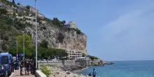 Proseguono le ricerche dei due ragazzi dispersi in mare a Ventimiglia