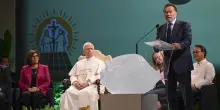 Schwarzenegger scherza con il Papa: 'E' un eroe anche senza muscoli'
