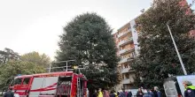 Incendio in condominio nel Milanese, morti due anziani e il figlio. Trovate tracce di accelerante