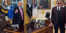 Bocelli canta per Trump nello Studio Ovale