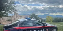 Getta benzina sul volto dell'ex moglie, arrestato nel Milanese
