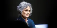 Arundhati Roy rinuncia alla Berlinale dopo i commenti di Wenders su Gaza