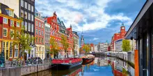 Amsterdam, la citt&agrave; dei canali e della tolleranza compie 750 anni