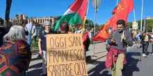 Partito il corteo pro-Pal per Gaza, migliaia in piazza a Roma