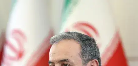 Ministro Esteri Iran, oggi o domani non ci saranno impiccagioni