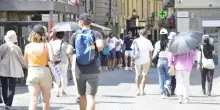 Si avvicina il grande caldo, 9 citt&agrave; con il bollino giallo