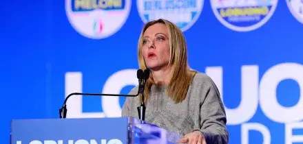 Meloni: 'La sinistra è supponente, ascolto solo il popolo'