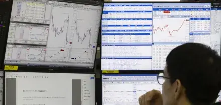 Borsa: l'Asia chiude in calo dopo la Fed, pesano i conti di Oracle