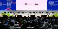 La Cop30 approva all'unanimità il Global mutirao, ma nel testo non si parla di fonti fossili