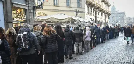 Alla camera ardente di Ornella Vanoni circa 5mila persone