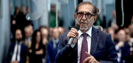 La Russa: 'Credo sia meglio che Garofani lasci il suo incarico'