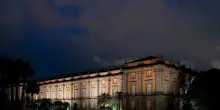 Capodimonte e Palazzo Reale, arte di notte e nei giardini