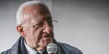 De Luca candidato a Salerno, vacilla asse Pd-M5s in altri comuni