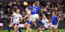 Calcio donne: l'Italia sconfitta 3-0 nella prima amichevole con gli Usa
