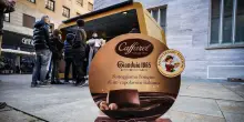 A Torino Caffarel celebra i 160 anni del suo Gianduiotto