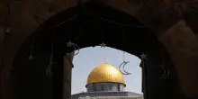 Media, 'coloni israeliani assaltano Moschea Al-Aqsa'
