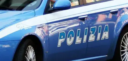 Donna violentata in una piazza a Firenze, fermati due uomini