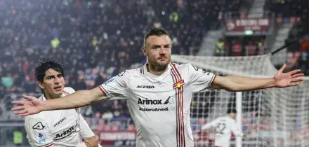 Il Bologna cade al Dall'Ara, la Cremonese vince 3-1 con una doppietta di Vardy CRONACA e FOTO