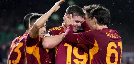 Europa League: Festa Roma a Glasgow, 3-0 al Celtic e Ferguson si sblocca