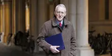 Ministro Gb, 'a Belfast persone prese di mira per colore della pelle'