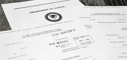 Scandalo Epstein, spunta un milione di nuove carte