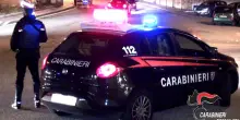 Rapina al mercato ortofrutticolo, commerciante ferito da colpo di pistola