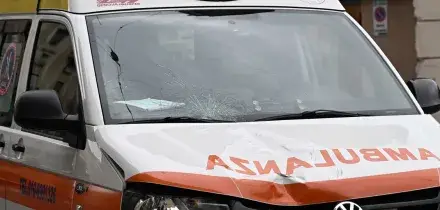 Donna muore investita, decesso per malore della nuora che era con lei