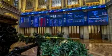 Borsa: l'Europa sale e guarda alle banche centrali, Milano +0,3%